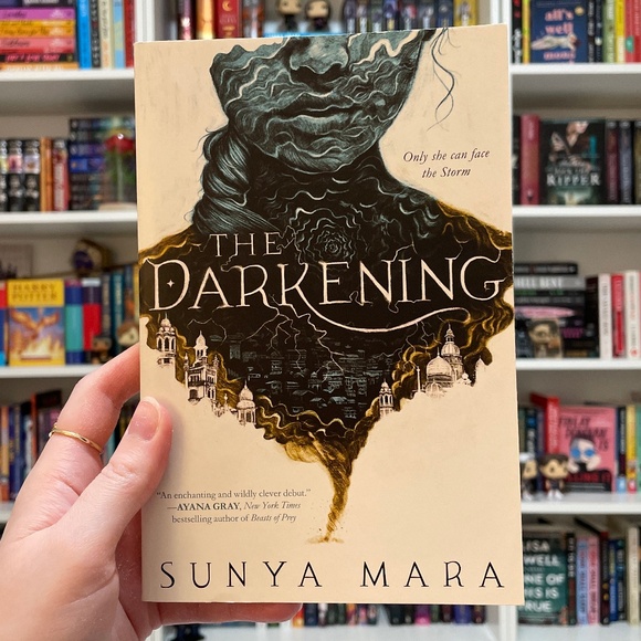 *BRAND NEW* Teen Fantasy Book: The Darkening by Sunya Mara - Picture 1 of 3